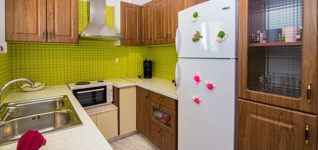 Ostria Apartments Kalamákion エクステリア 写真