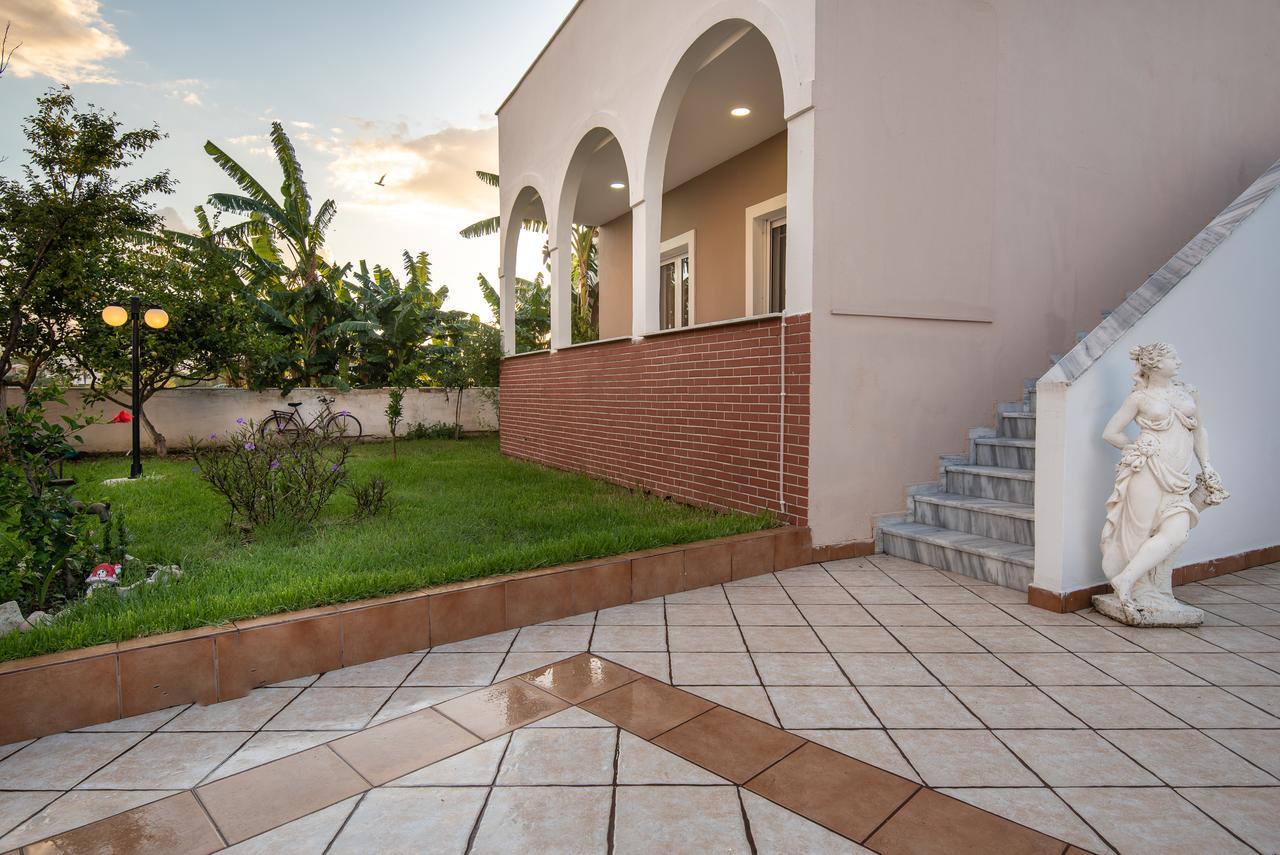Ostria Apartments Kalamákion エクステリア 写真